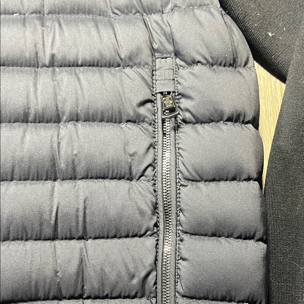 Moncler Black Quilted Jacket - Picture 4 of 9